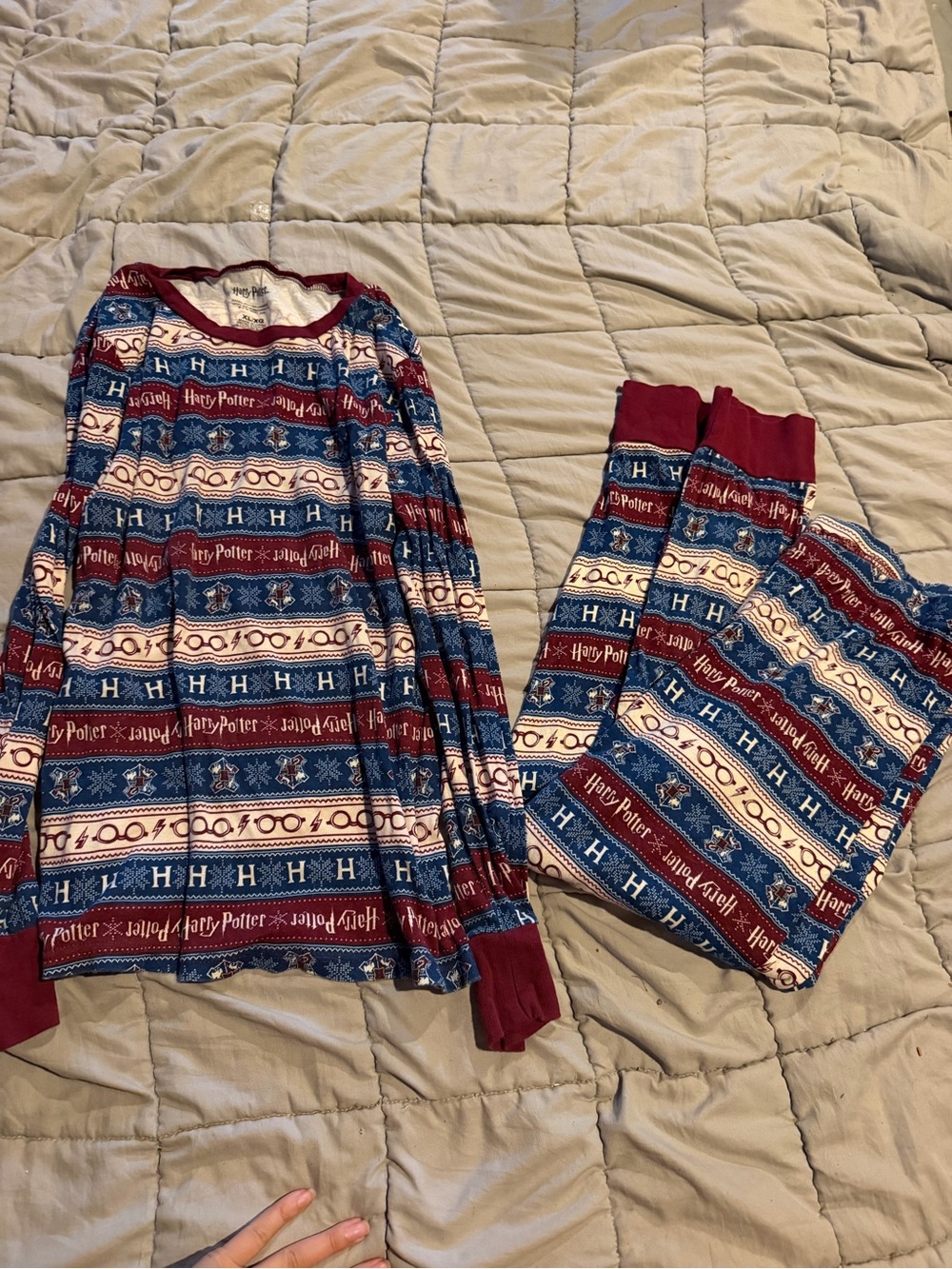 Women's Maroon & Blue Patterned Long-Sleeve Pajama Set